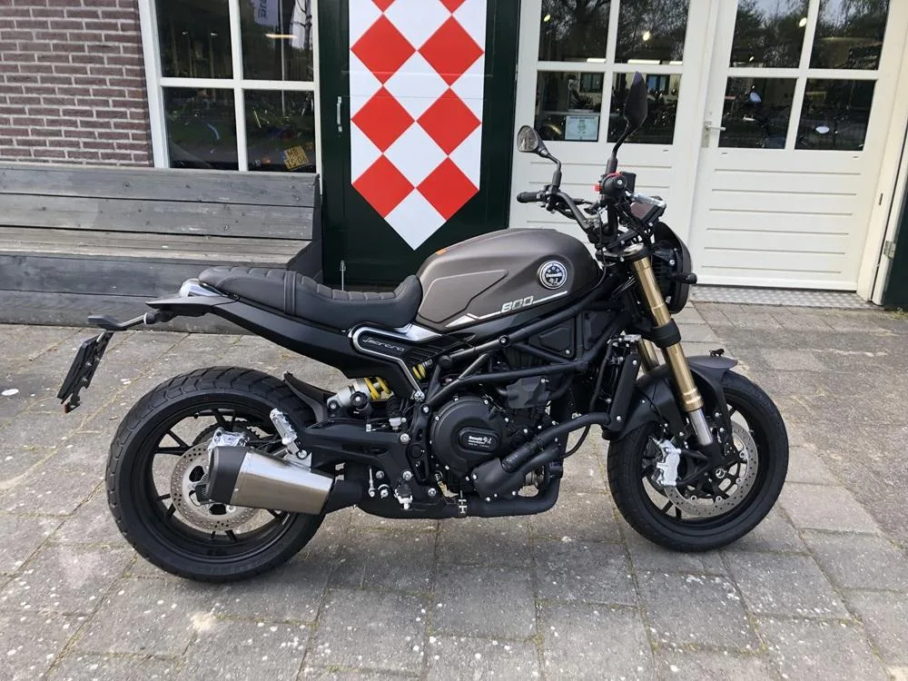 Benelli Leoncino 800 (2026) — foto 1