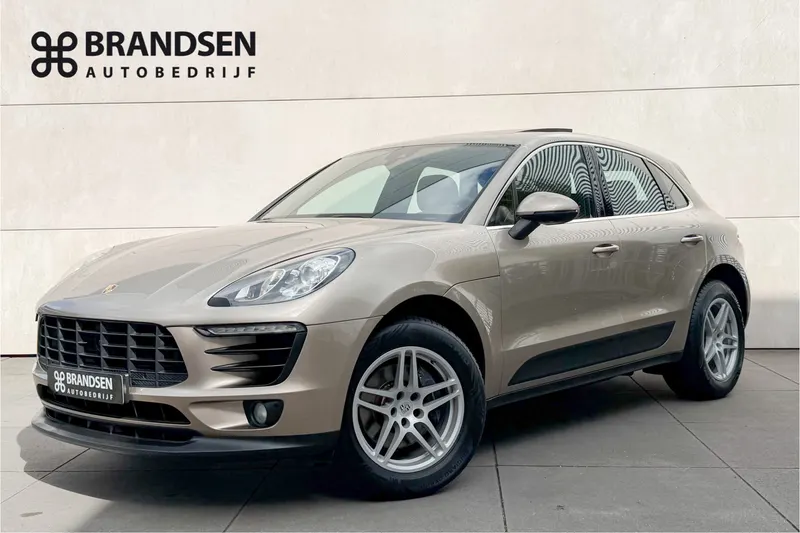 Porsche Macan (2016)
