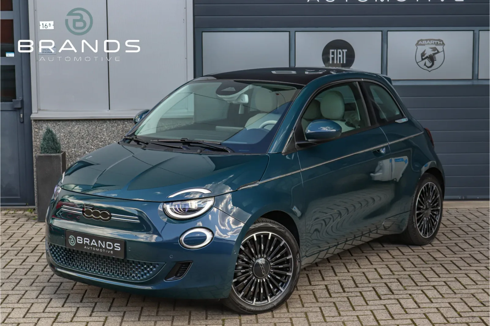 Fiat 500e (2022) — foto 1