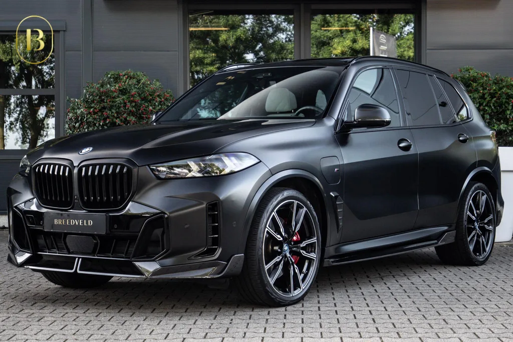 BMW X5 (2025) — foto 1