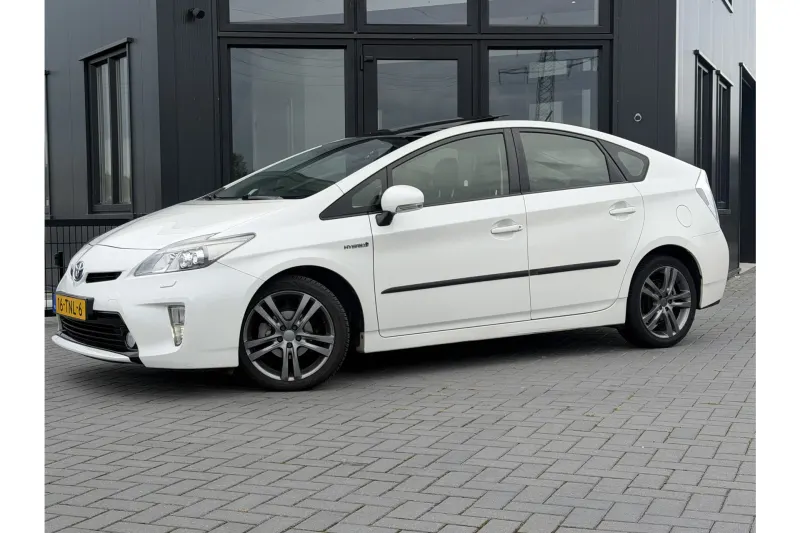 Toyota Prius (2012)