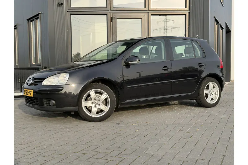 Volkswagen Golf (2008)