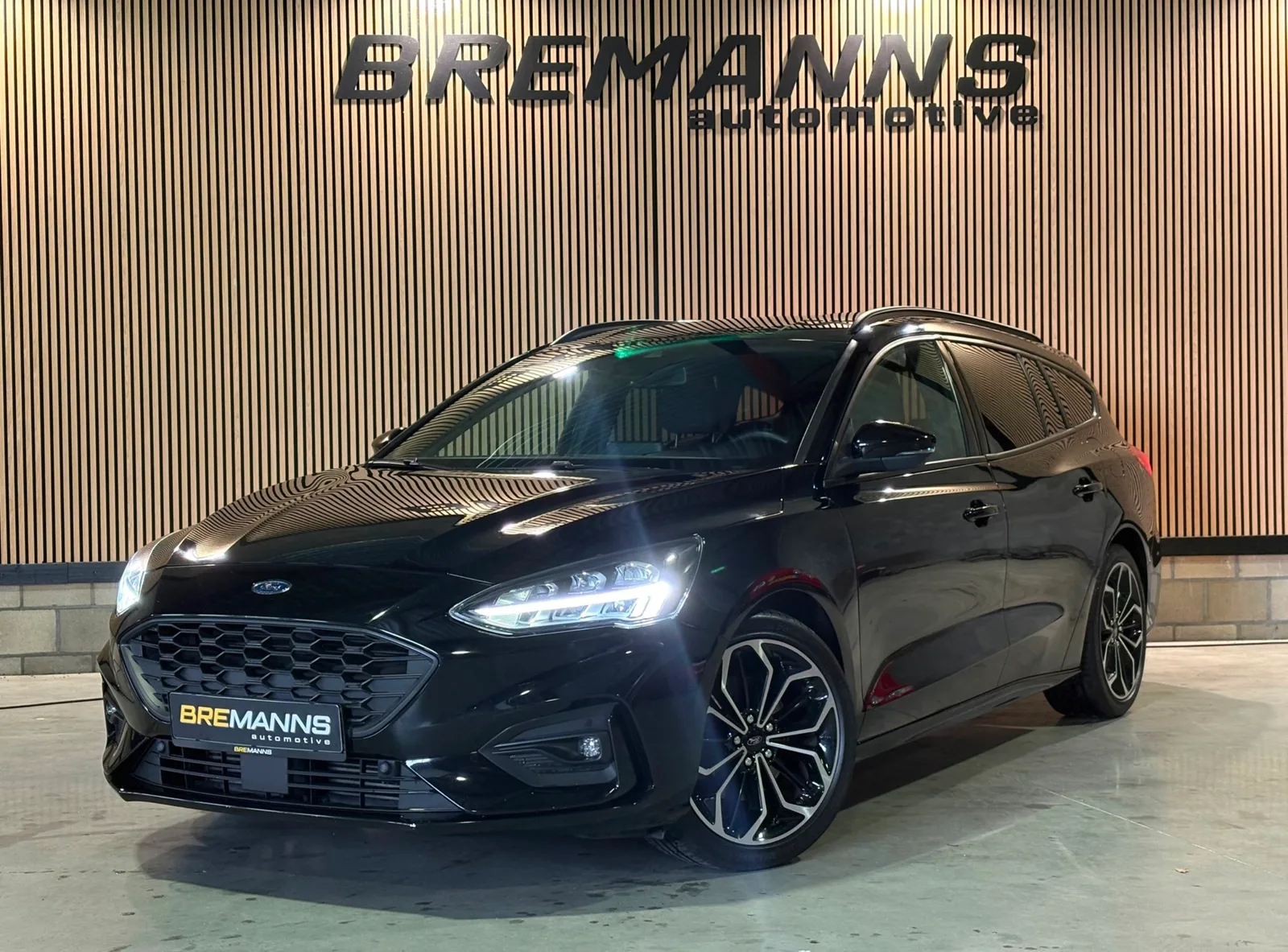 Ford Focus (2020) — foto 1
