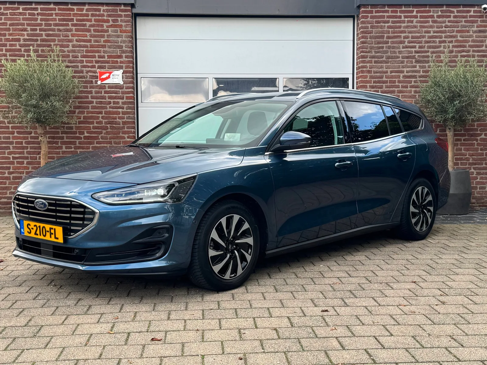 Ford Focus (2023) — foto 1
