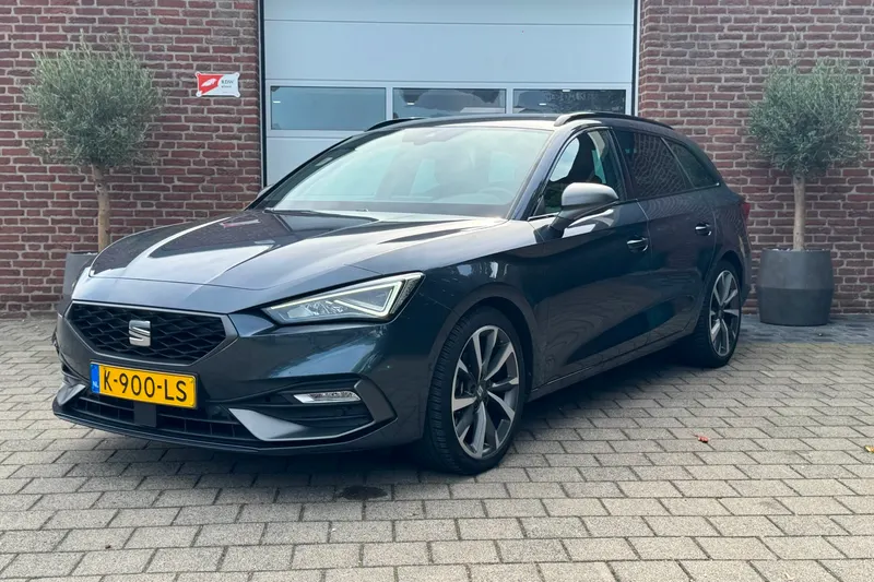 SEAT Leon Sportstourer (2021)