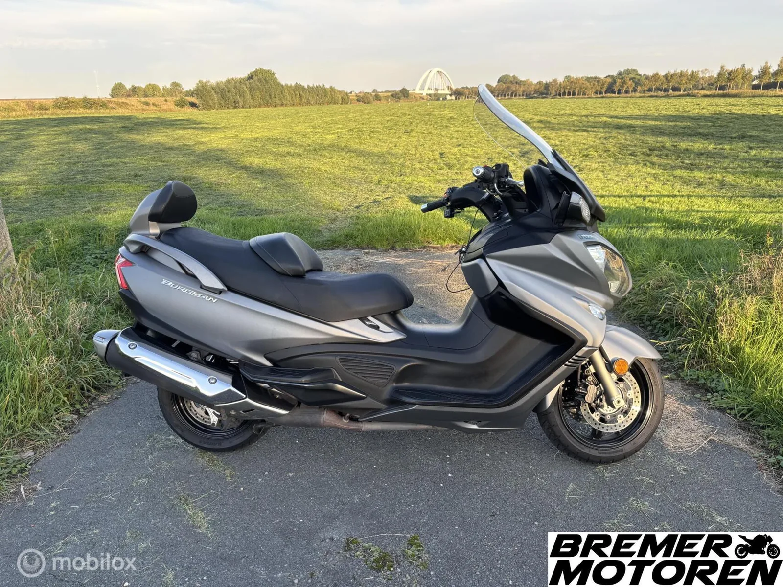 Suzuki Burgman 650 (2013) — foto 1