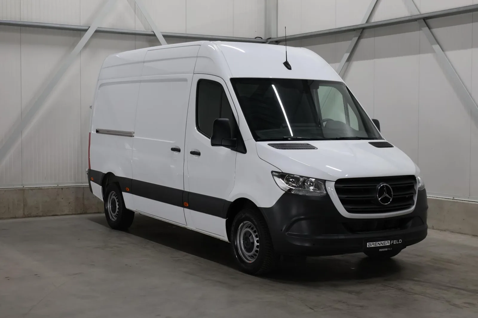 Mercedes-Benz Sprinter (2023) — foto 1
