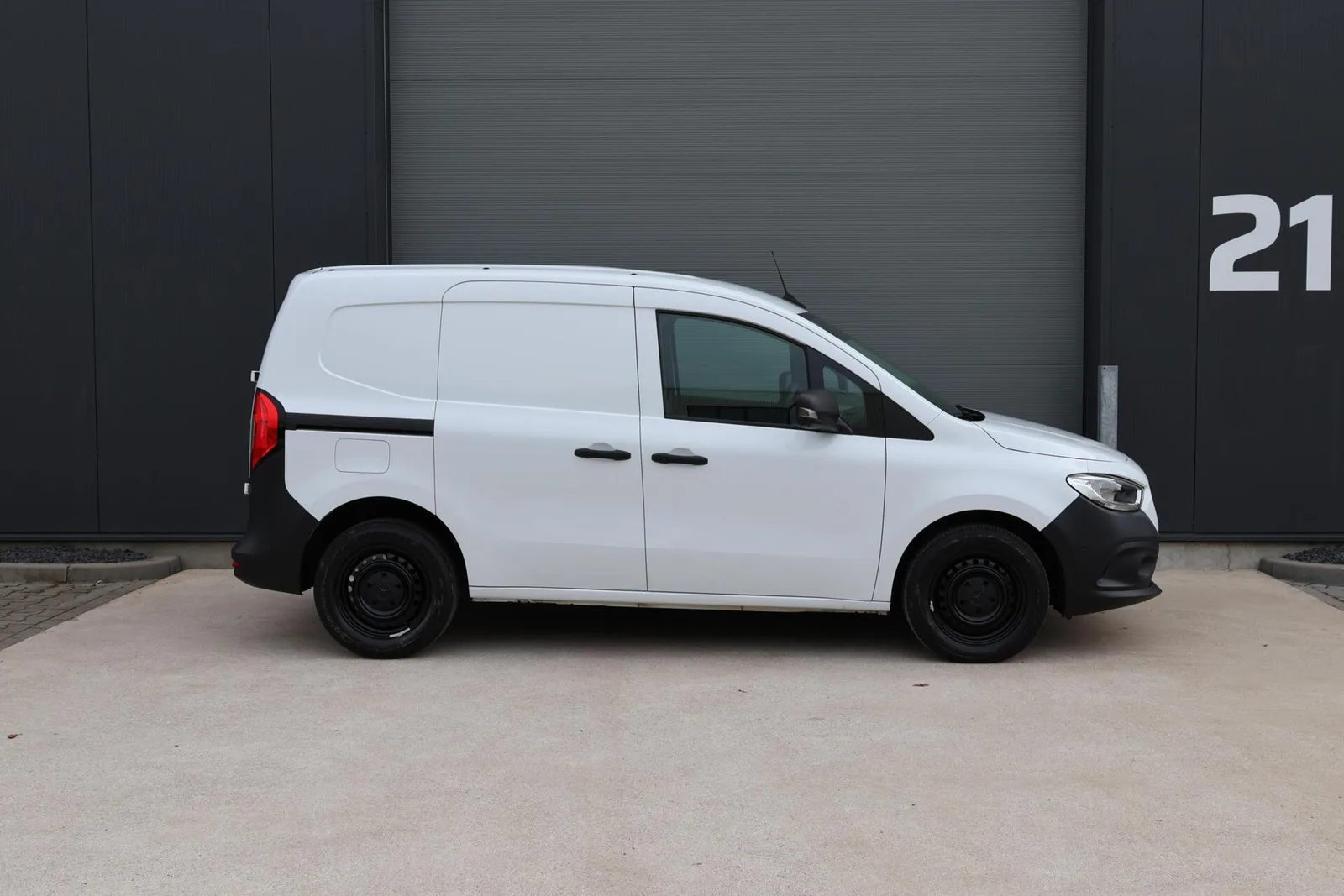 Mercedes-Benz Citan (2023) — foto 1