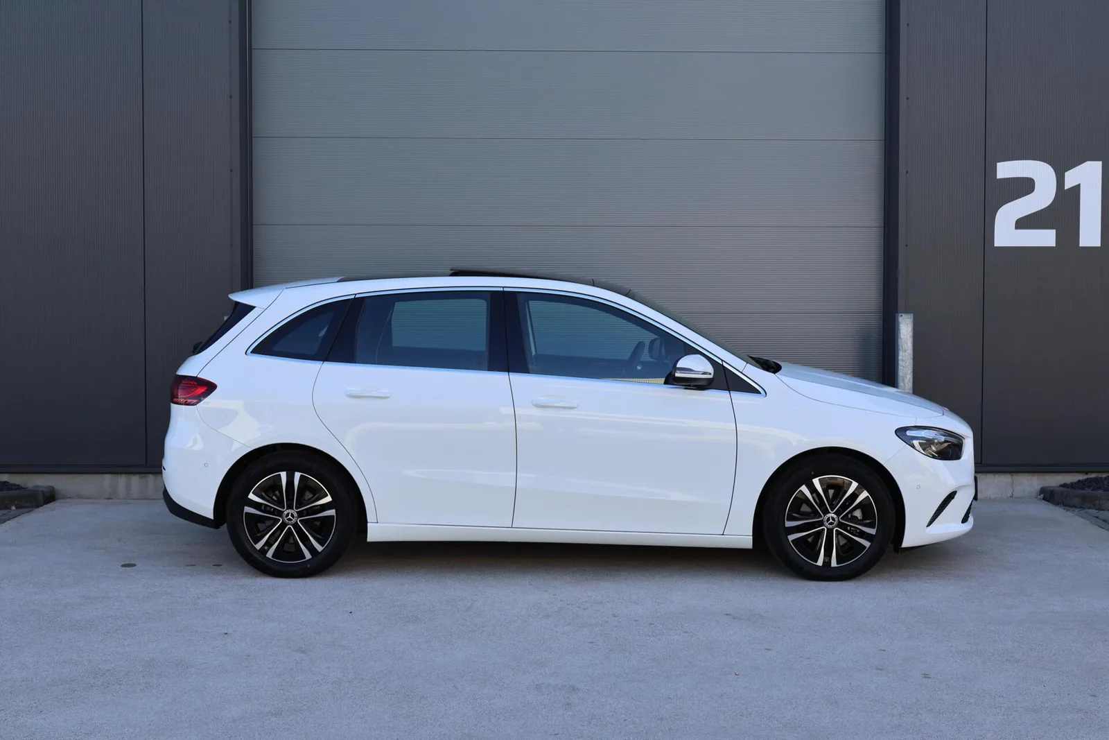 Mercedes-Benz B-Klasse (2024) — foto 1