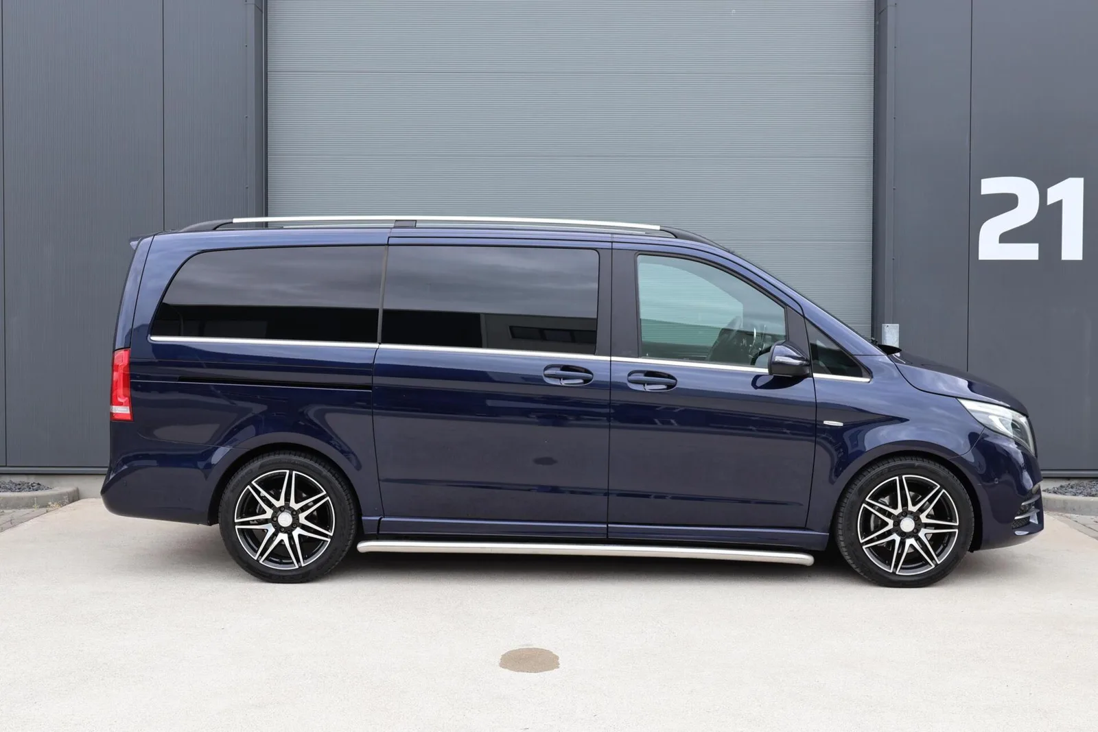 Mercedes-Benz V-Klasse (2016) — foto 1