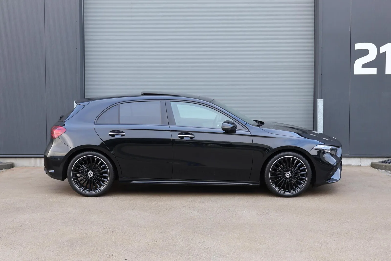 Mercedes-Benz A-Klasse (2025) — foto 1
