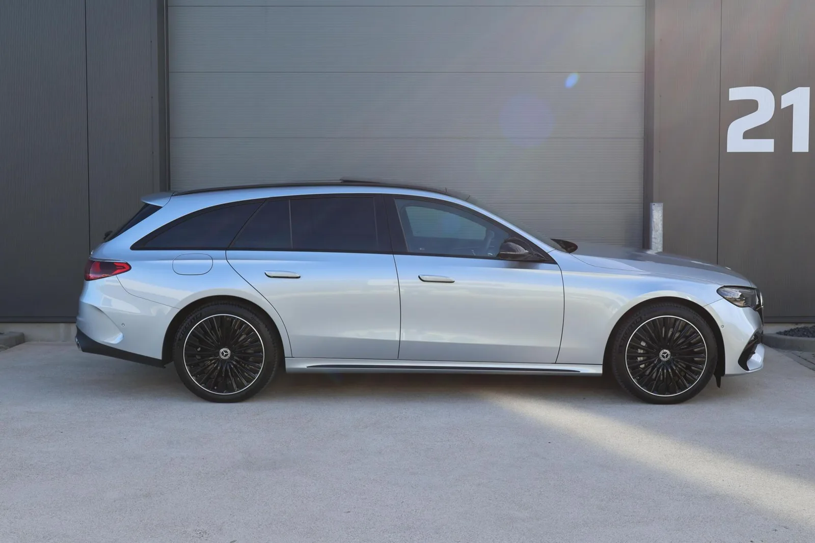 Mercedes-Benz E-Klasse (2024) — foto 1
