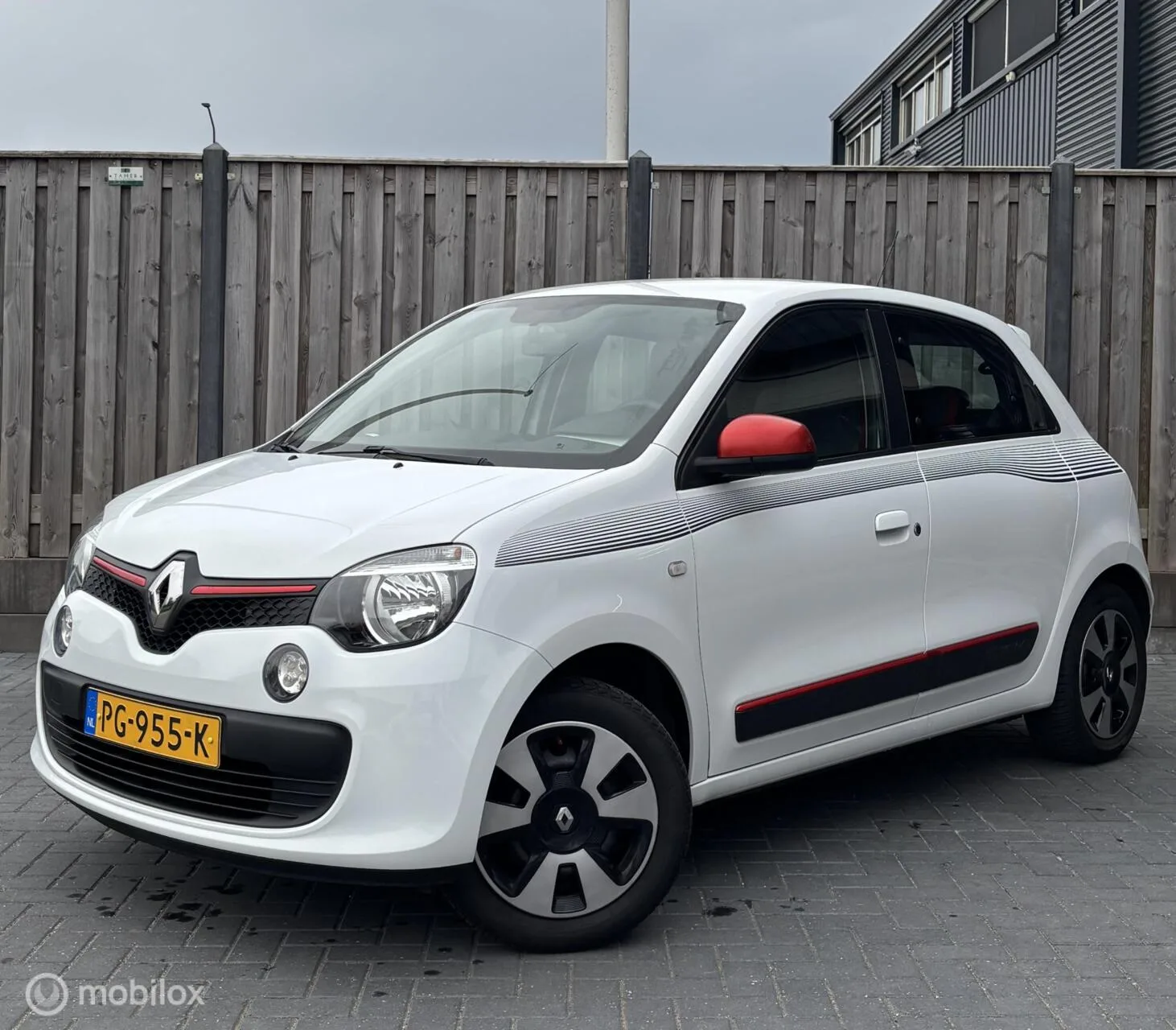 Renault Twingo (2017) — foto 1