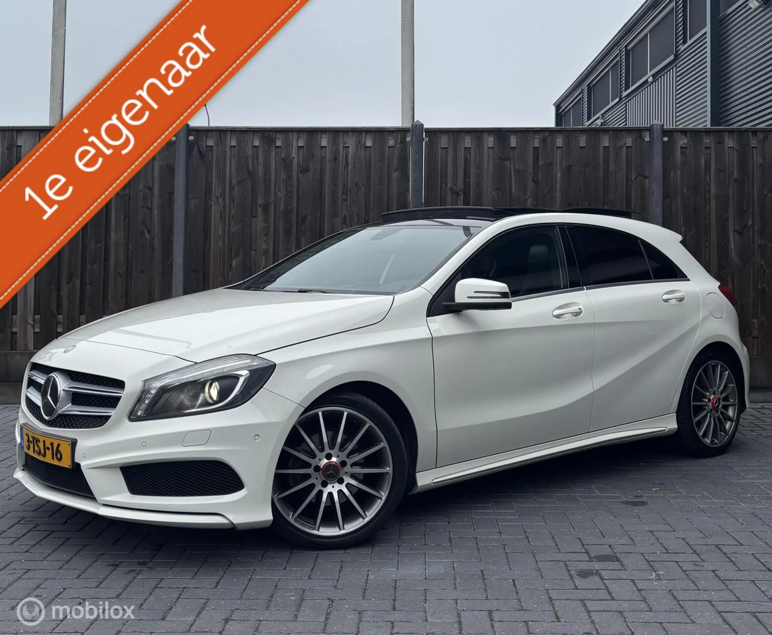 Mercedes-Benz A-Klasse (2014) — foto 1