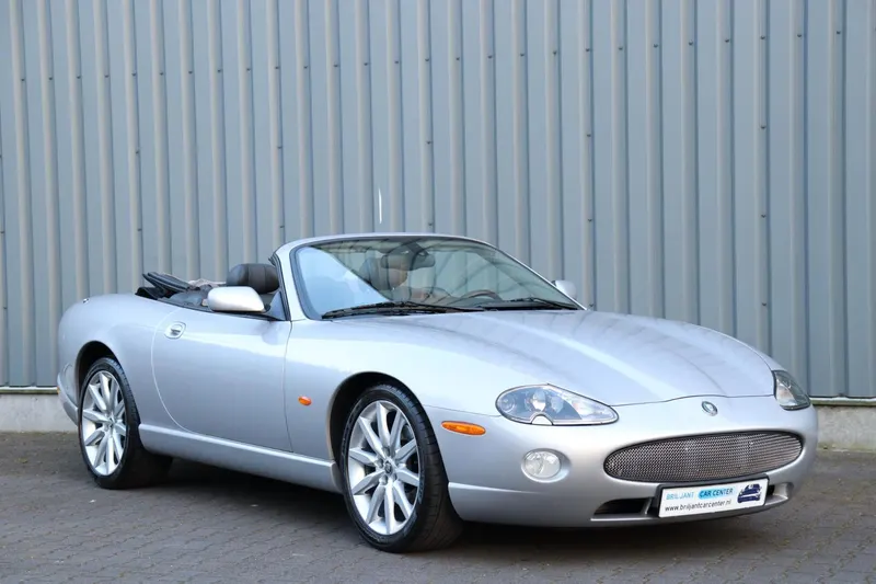 Jaguar XK8 (2006)