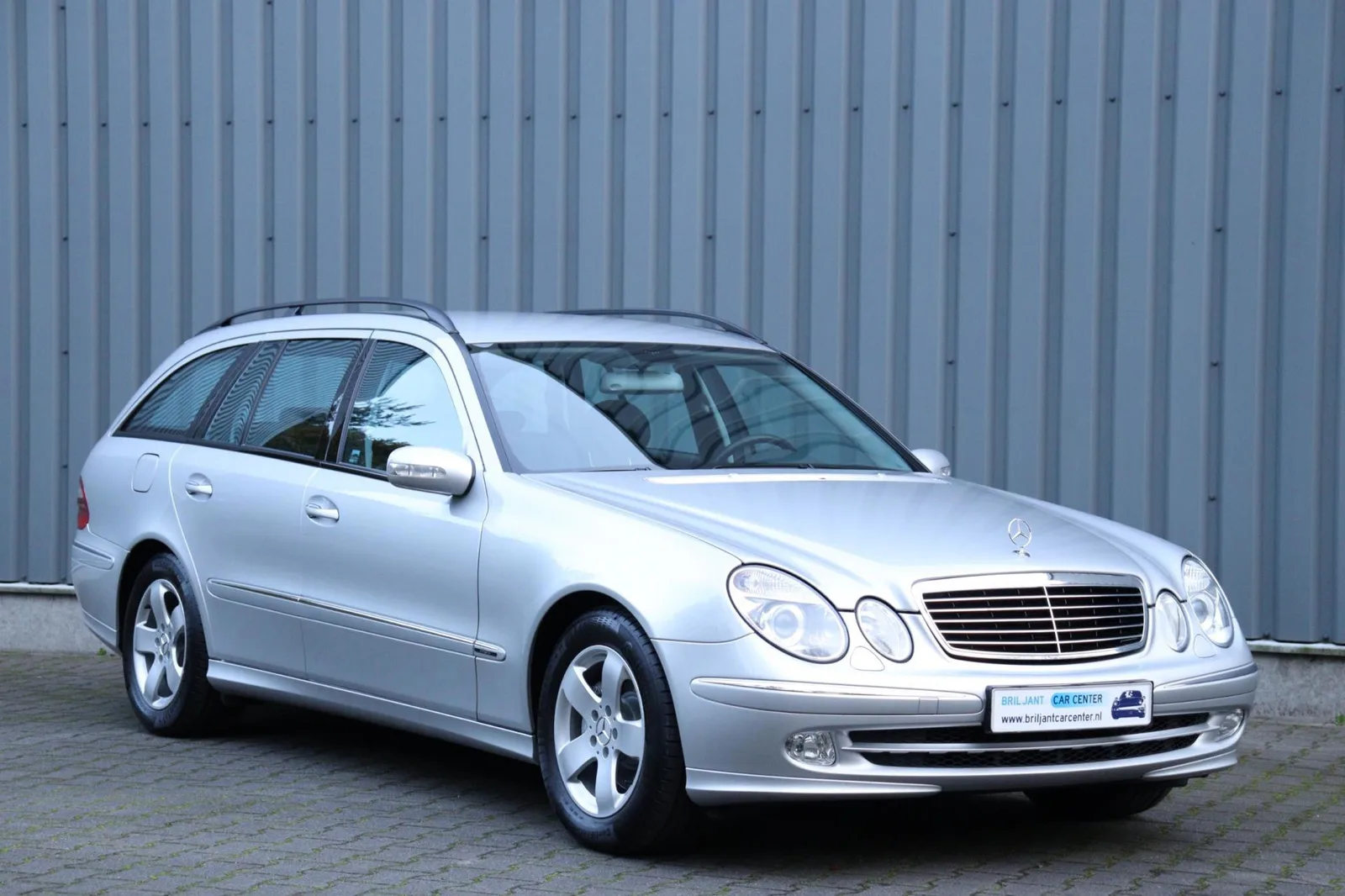 Mercedes-Benz E-Klasse (2004) — foto 1