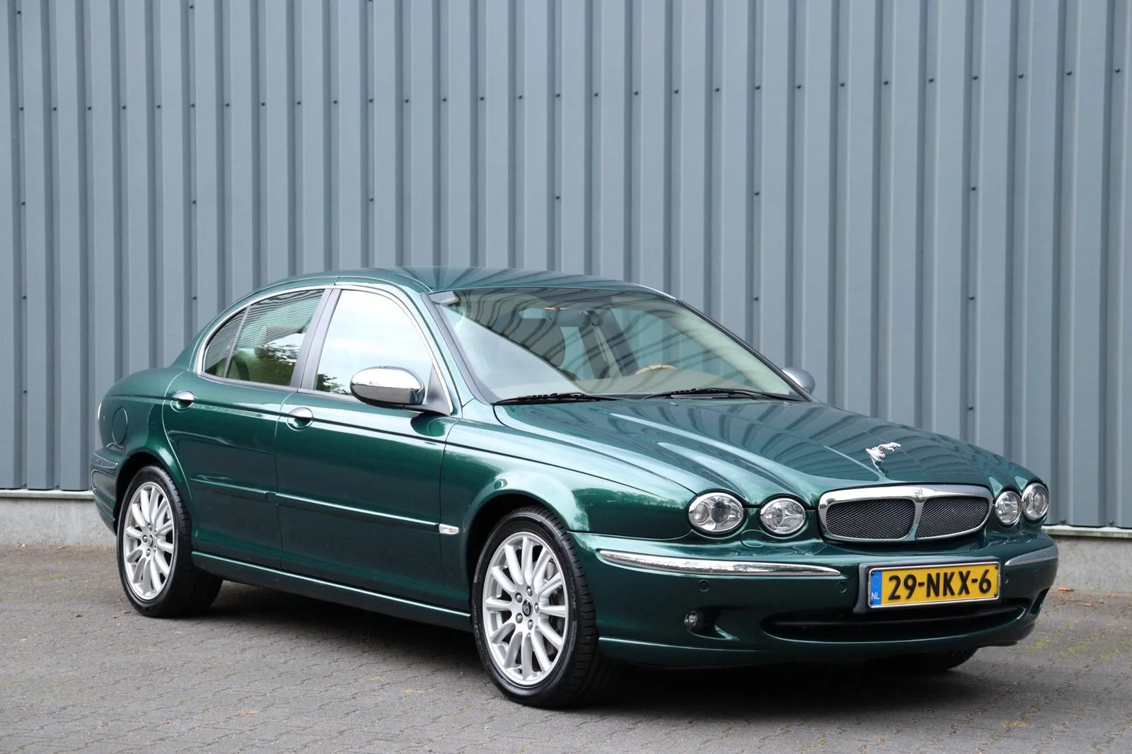 Jaguar X-Type (2006) — foto 1