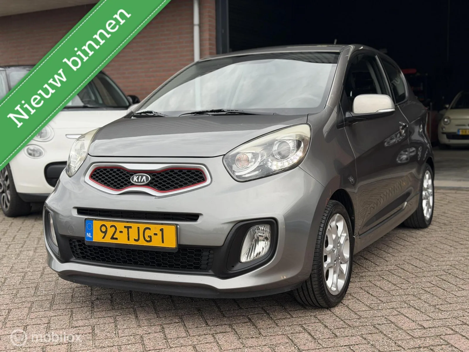 Kia Picanto (2012) — foto 1