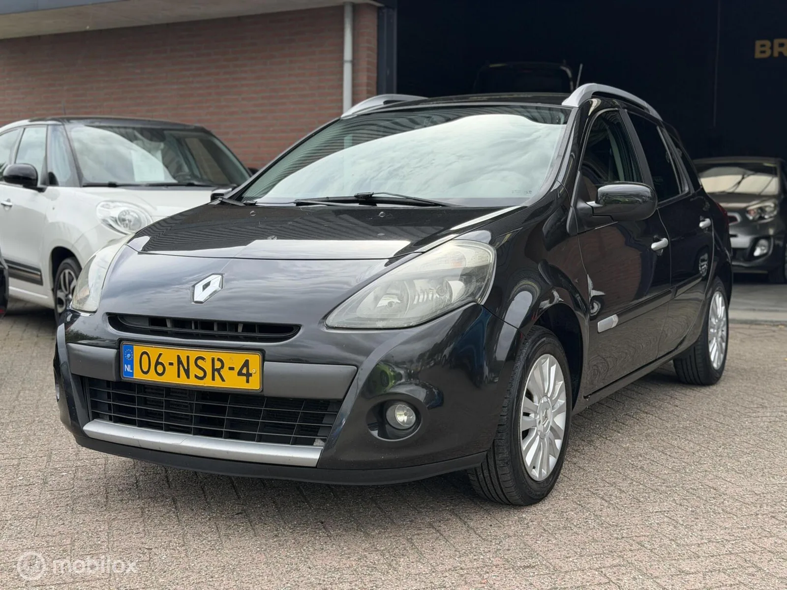 Renault Clio (2010) — foto 1