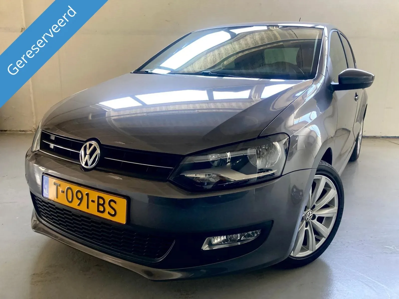 Volkswagen Polo (2011) — foto 1