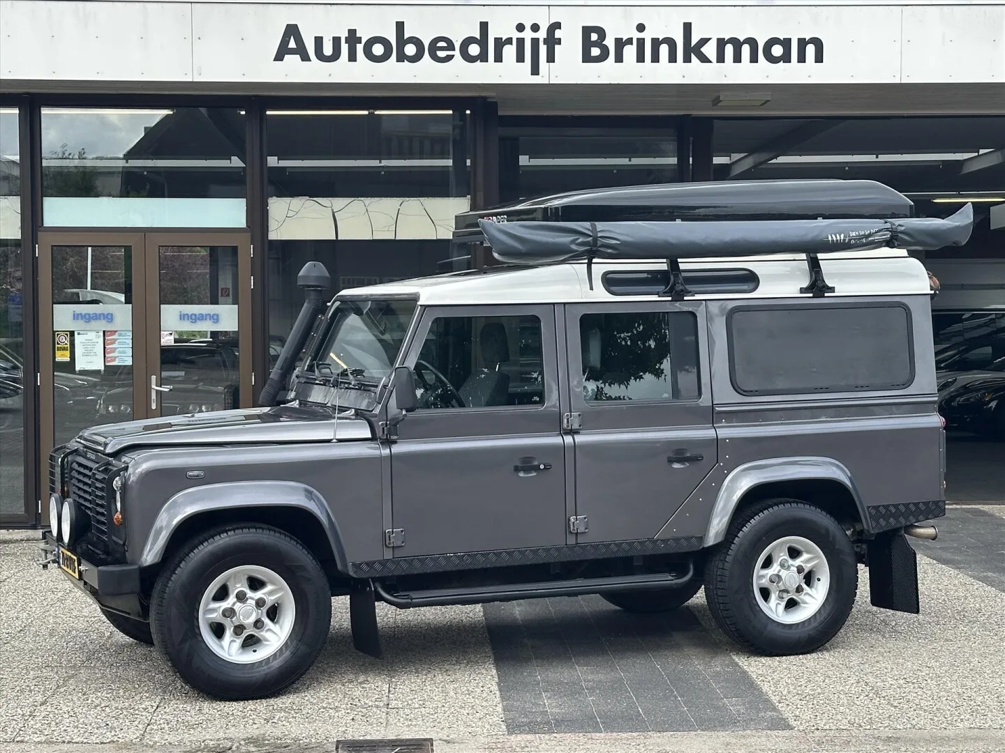 Land Rover Defender (2005) — foto 1