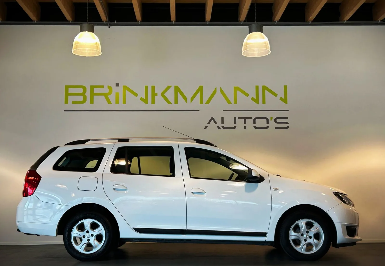 Dacia Logan MCV (2014) — foto 1