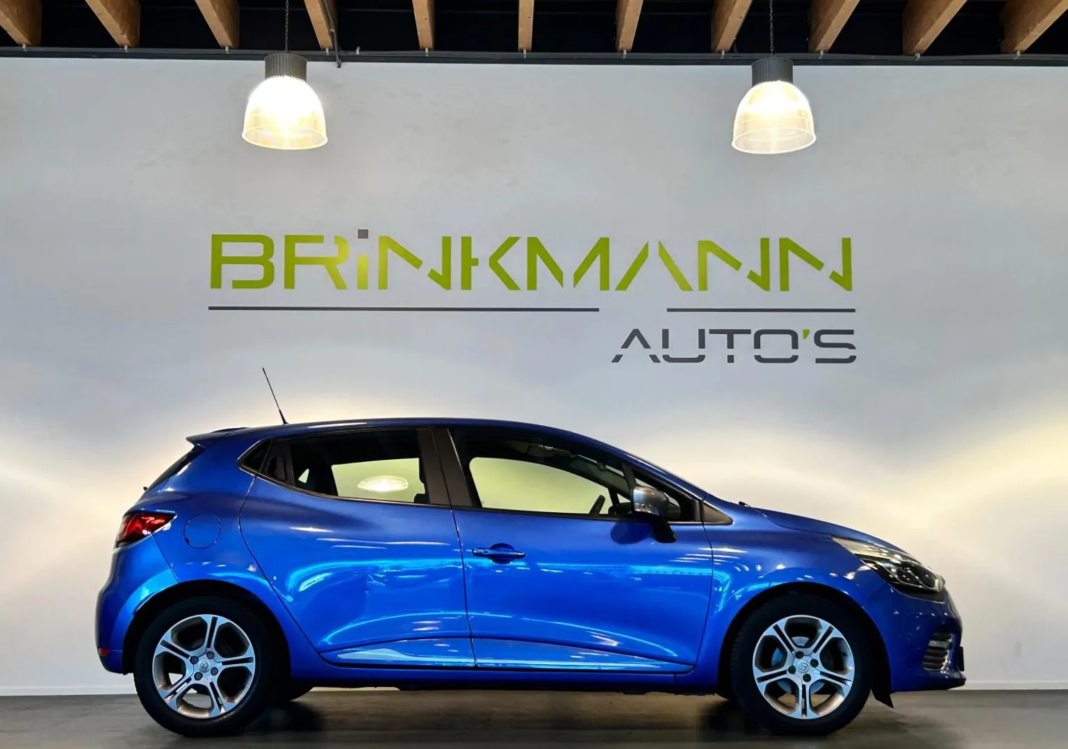 Renault Clio (2015) — foto 1