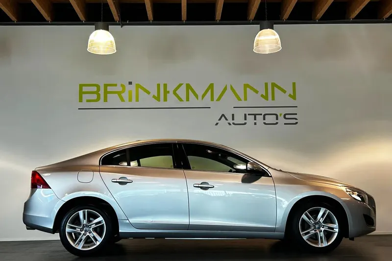 Volvo S60 (2012)