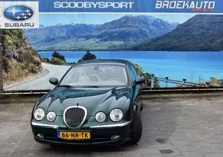 Jaguar S-Type (2004) — foto 1