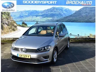 Volkswagen Golf Sportsvan (2015) — foto 1