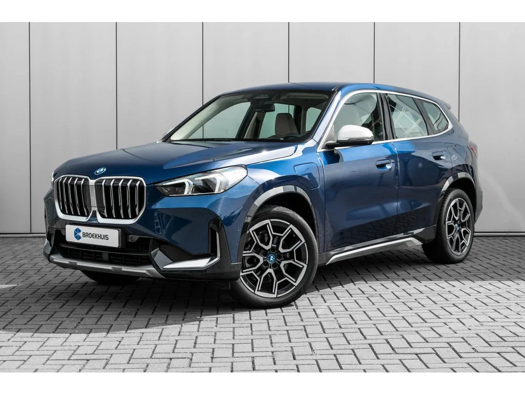 BMW X1 (2023) — foto 1