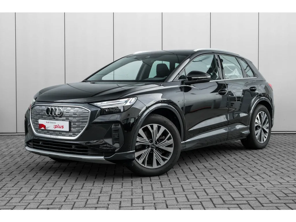 Audi Q4 e-tron (2022) — foto 1