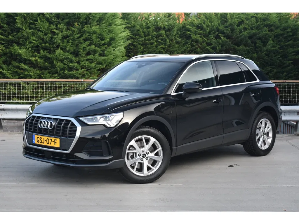 Audi Q3 (2023) — foto 1