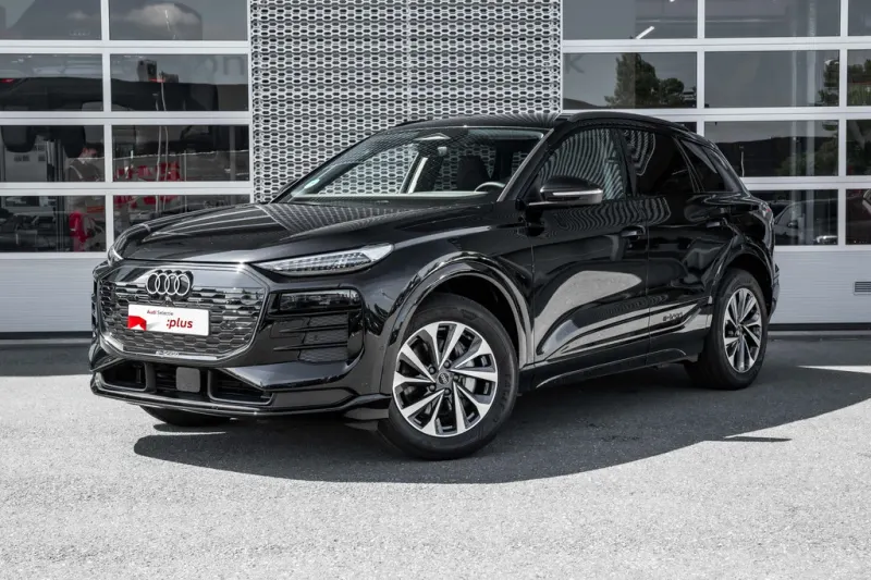 Audi Q6 e-tron (2025)