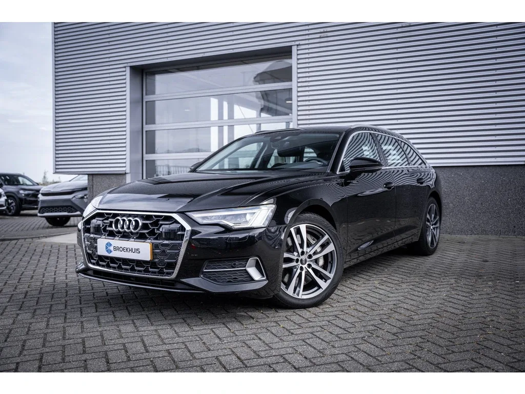 Audi 50 (2024) — foto 1