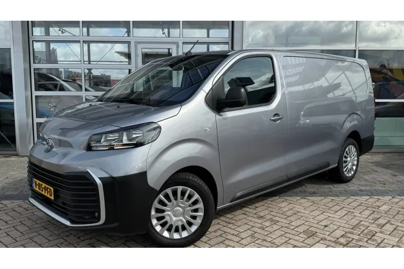 Toyota Proace (2024)