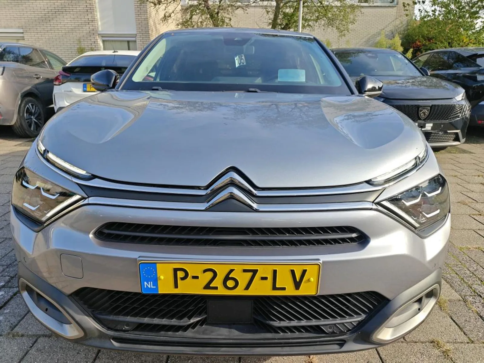 Citroën ë-C4 (2022) — foto 1