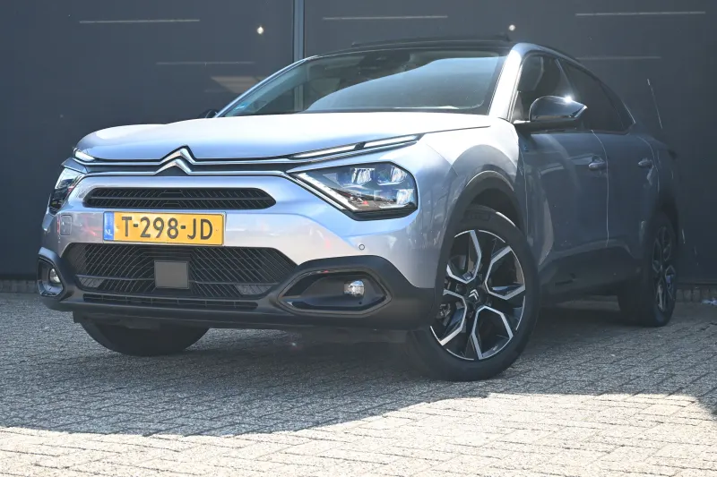 Citroën ë-C4 X (2023)