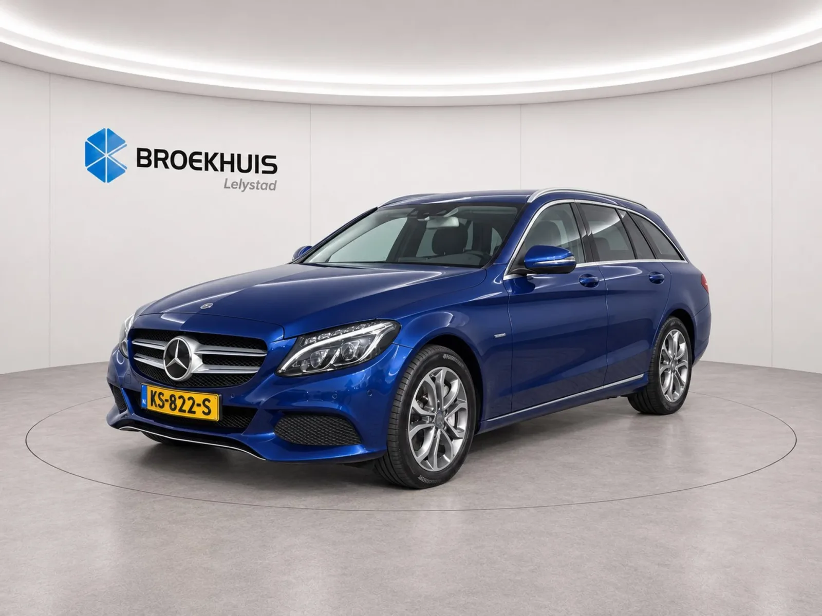 Mercedes-Benz C-Klasse (2016) — foto 1