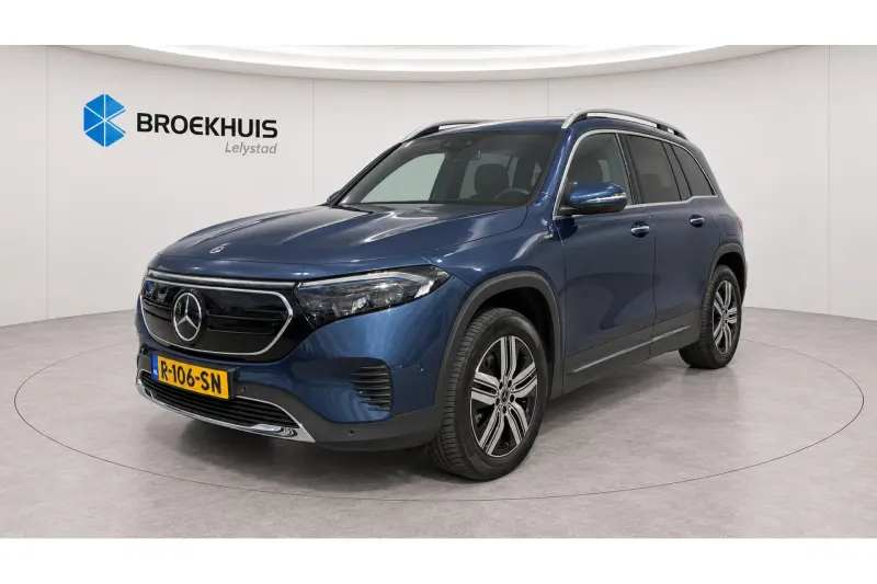 Mercedes-Benz EQB (2022)