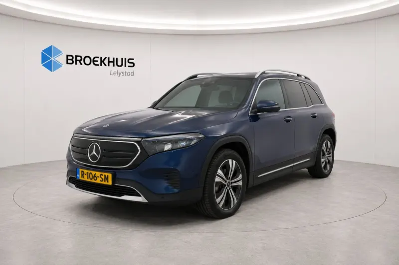 Mercedes-Benz EQB (2022)