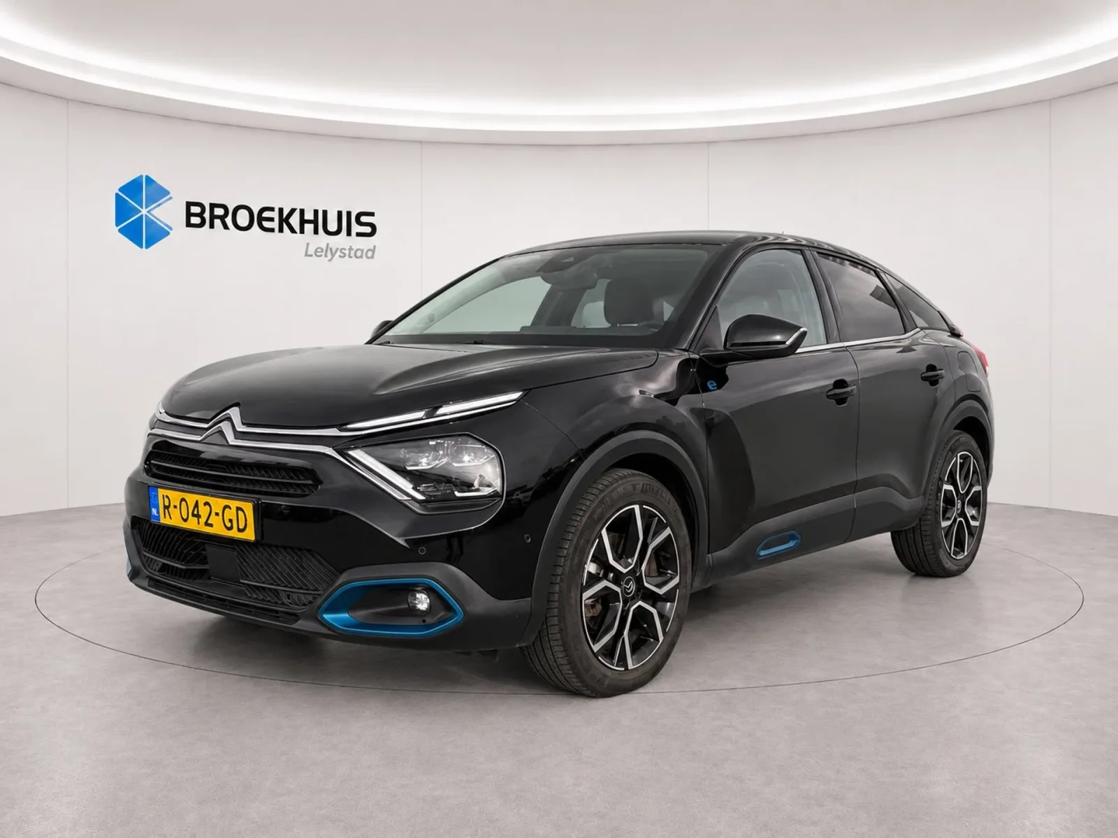 Citroën ë-C4 (2022) — foto 1
