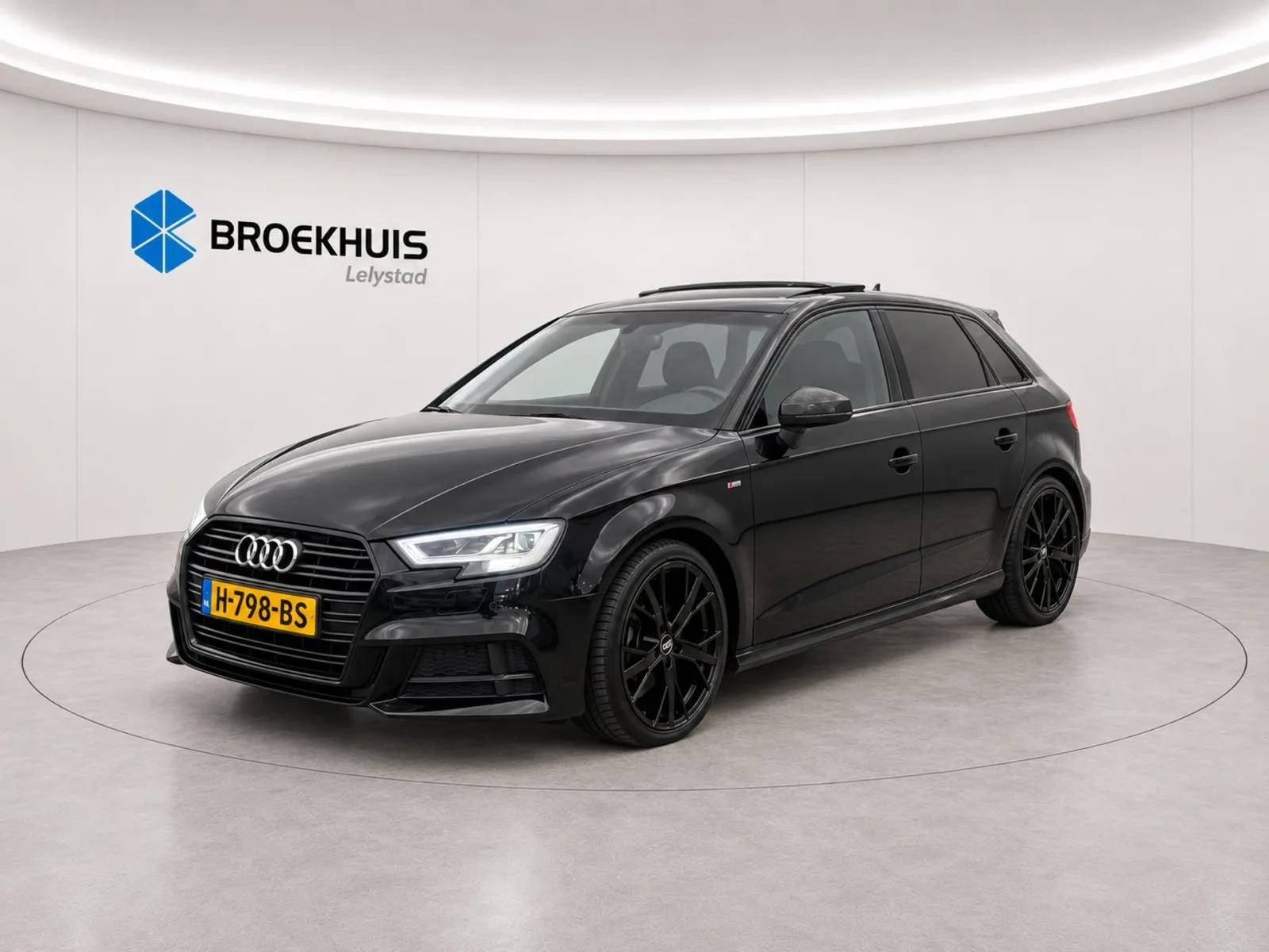 Audi A3 (2020) — foto 1