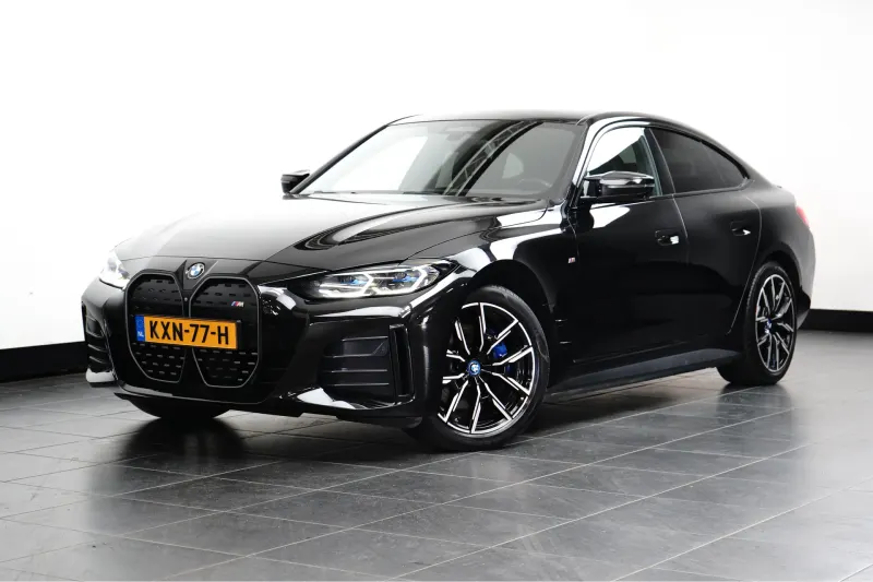BMW i4 (2022)
