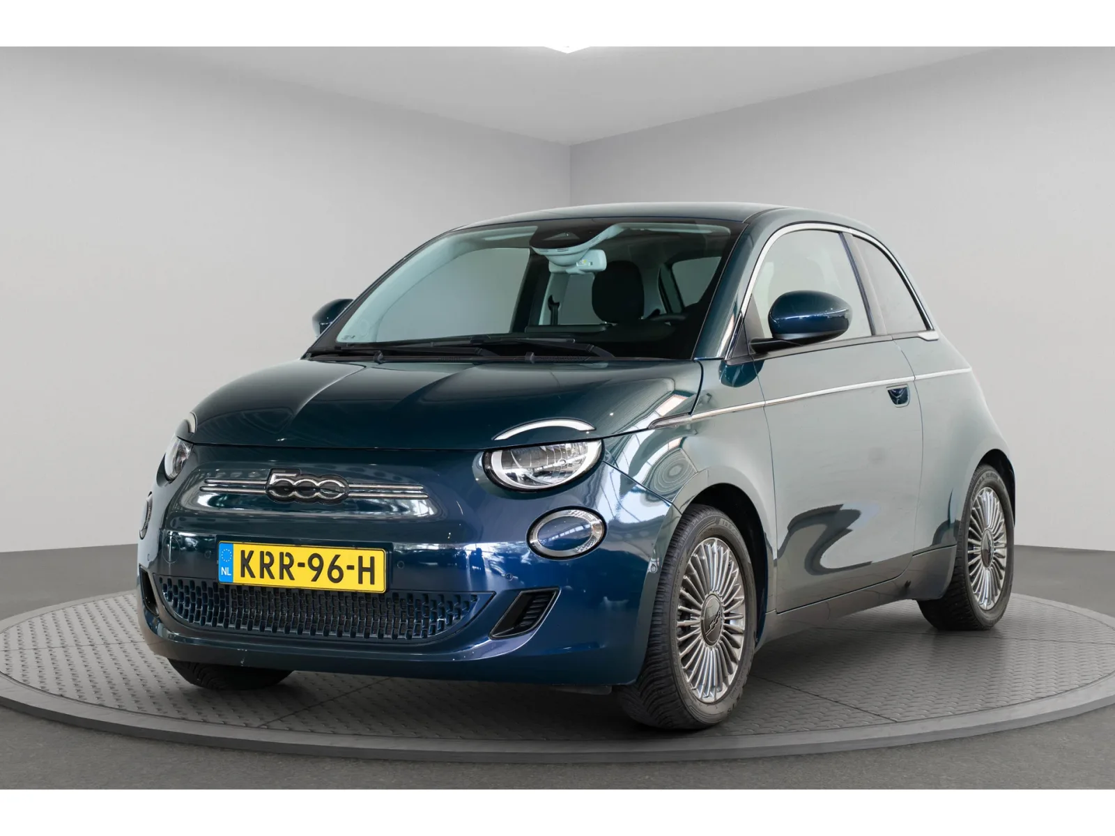 Fiat 500e (2023) — foto 1