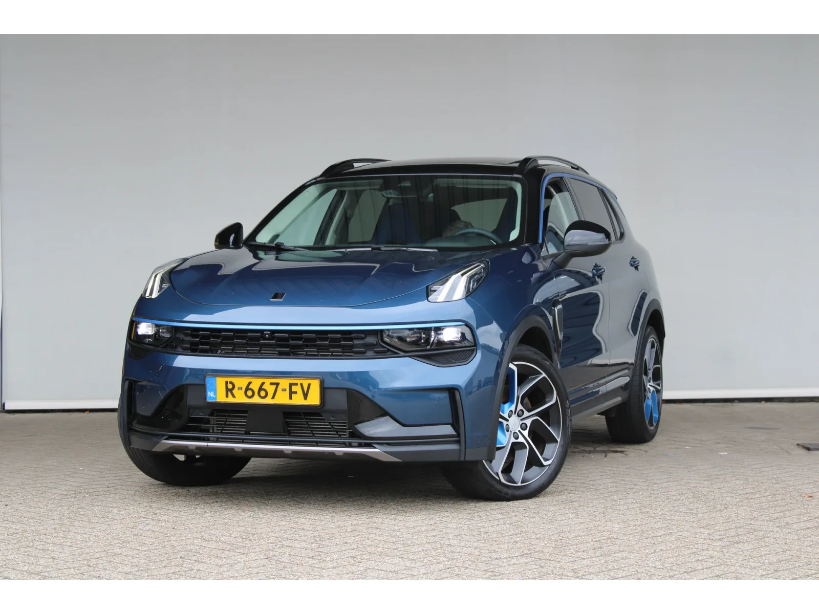 Lynk & Co 01 (2022) — foto 1