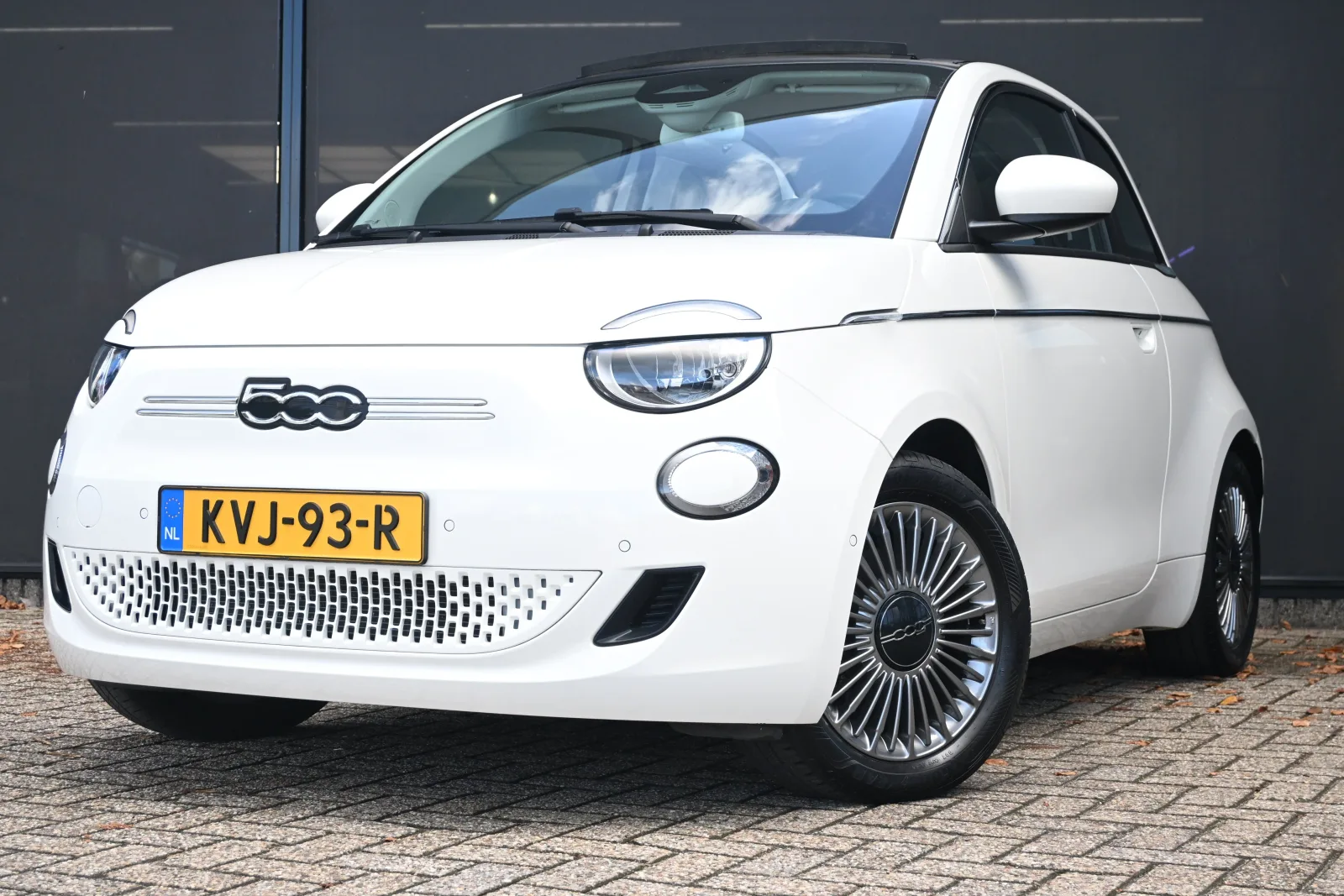 Fiat 500 (2023) — foto 1