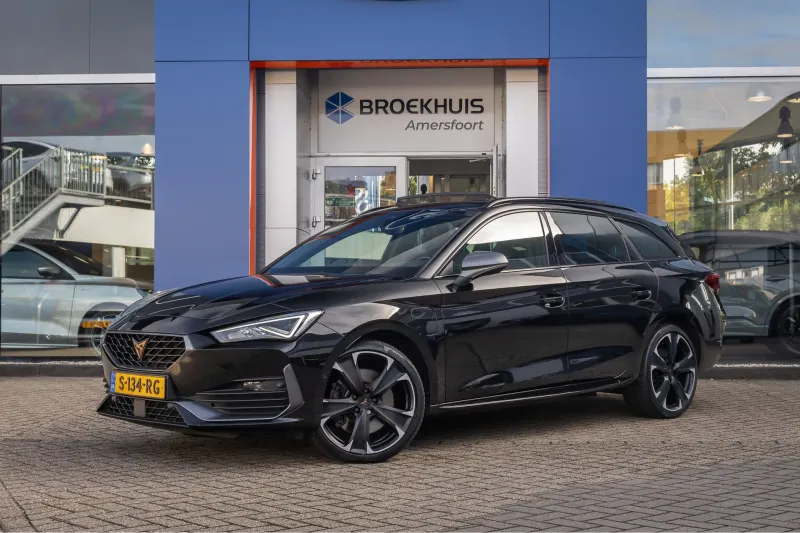 SEAT Leon Sportstourer (2021)