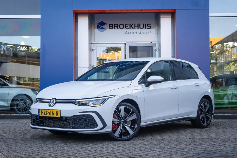 Volkswagen Golf (2021)
