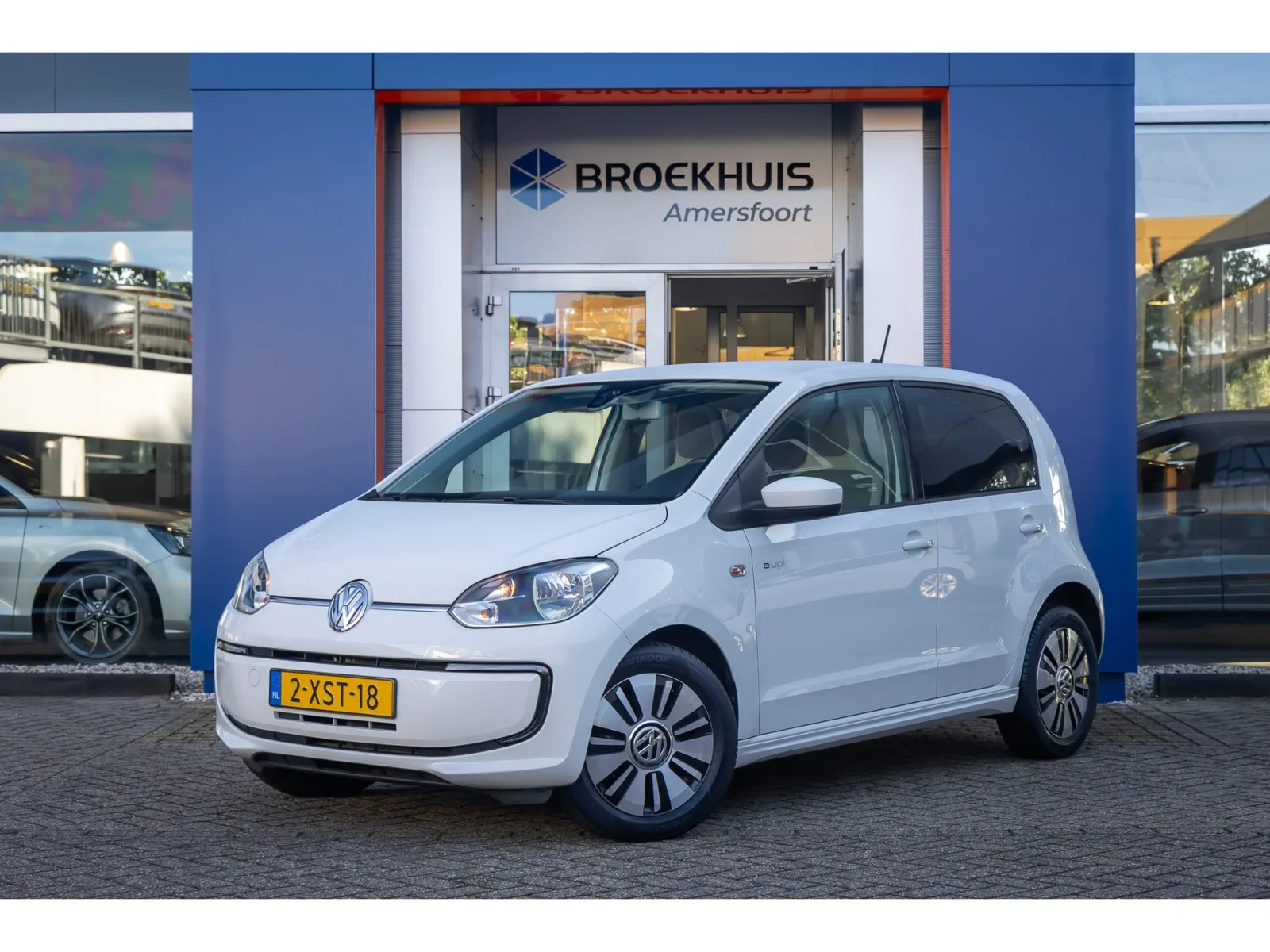 Volkswagen e-Up! (2014) — foto 1